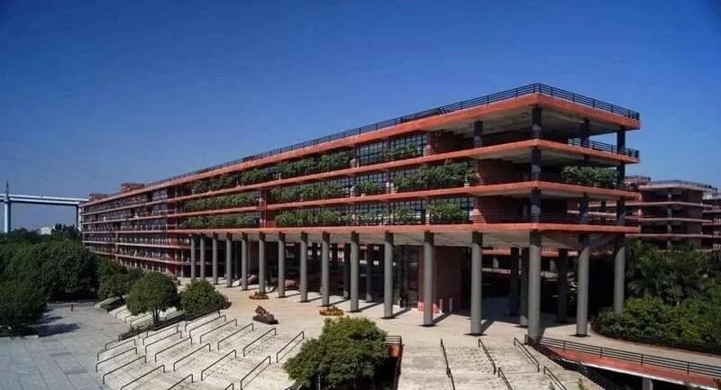重慶美術(shù)集訓畫室為你分析：藝術(shù)生為什么要參加校考？