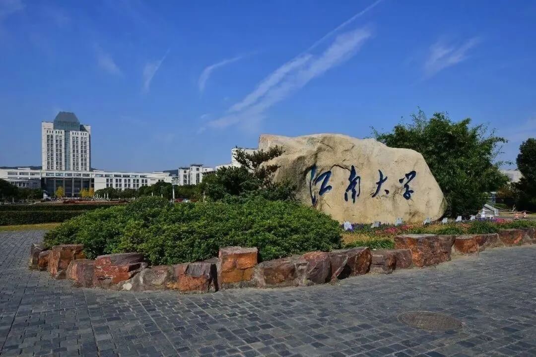 綜合類大學(xué)VS藝術(shù)類大學(xué)，該怎么選？